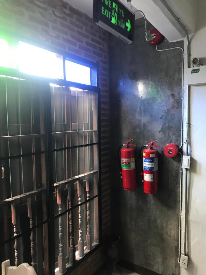 צ'יאנג מאי Lanna Hostel מראה חיצוני תמונה