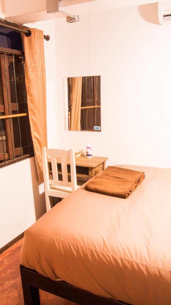צ'יאנג מאי Lanna Hostel מראה חיצוני תמונה