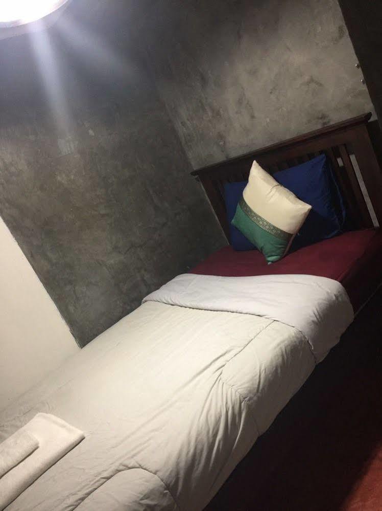 צ'יאנג מאי Lanna Hostel מראה חיצוני תמונה