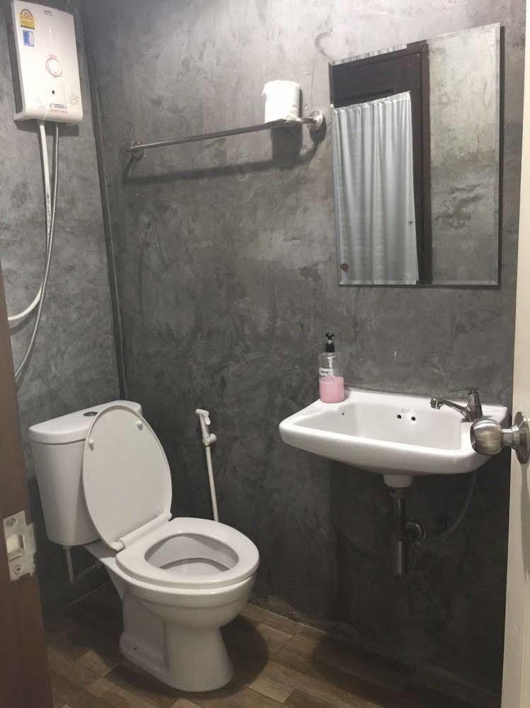 צ'יאנג מאי Lanna Hostel מראה חיצוני תמונה